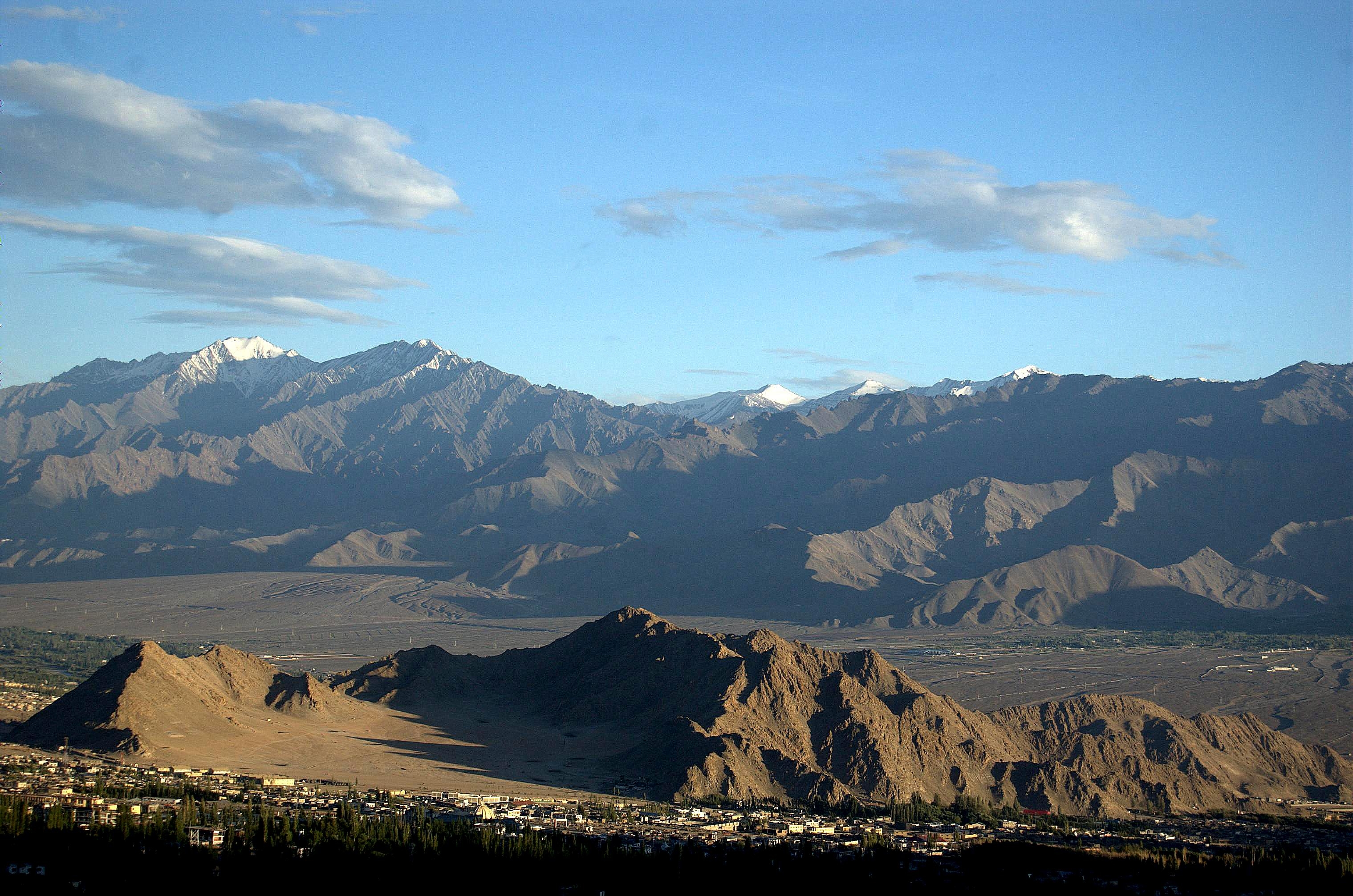 original_images/ViaggioInLadakh-04_BpHaRNR.jpg
